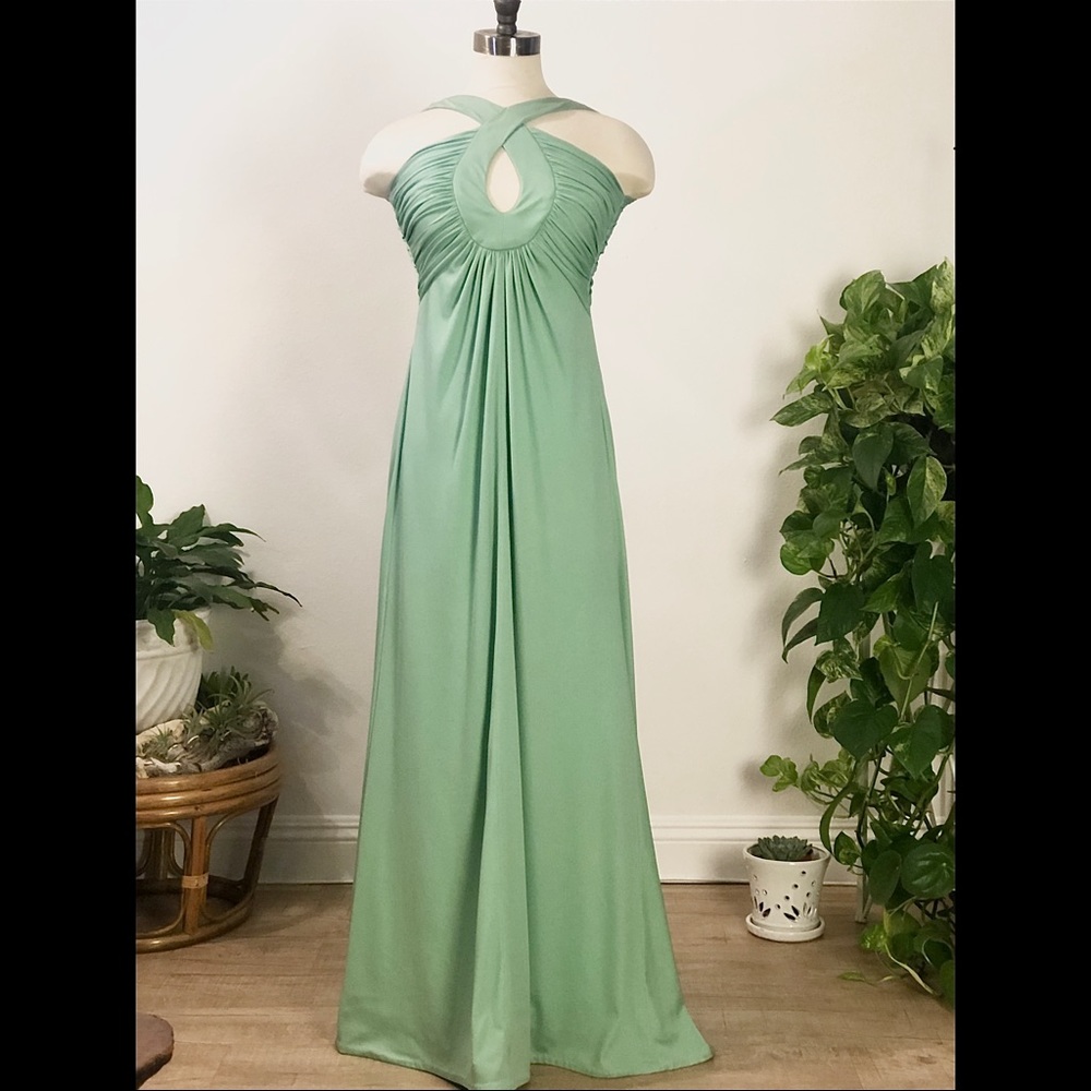 •𝒱ℐ𝒩𝒯𝒜𝒢ℰ• ESTÉVEZ 70’s Era Gown sz 2